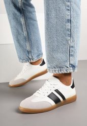 Biało-Czarne Sneakersy Tenisówki z Ozdobnymi Paskami Danavin. Białe obuwie sportowe damskie Born2be, bez wzorów, z jeansu, bez zapięcia. Za 74.99 zł.