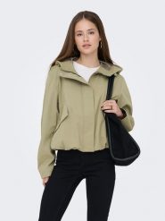 ONLY Kurtka przejściowa w kolorze oliwkowym rozmiar: S. Brązowe kurtki damskie Only, s, bez wzorów, bez kaptura. Za 130.99 zł.