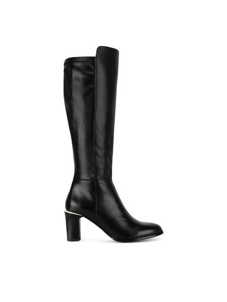 Lasocki Kozaki WYL3162-8Z Czarny. Czarne kozaki damskie Lasocki, ze skóry, bez obcasa, na słupku, bez zapięcia. Za 399.99 zł.