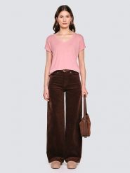 BIG STAR Koszulka w kolorze jasnoróżowym rozmiar: L. Różowe koszulki damskie Big Star, l, bez wzorów, bez kołnierzyka, bez ramiączek. Za 37.99 zł.