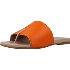 Sandały UNISA CACHO 23 NS Pomarańczowy. Brązowe sandały damskie Unisa, bez wzorów, ze skóry, bez obcasa, bez zapięcia. Za 252.99 zł.