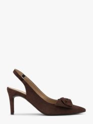 Welurowe czółenka typu slingback z kokardą OFELIA. Brązowe czółenka damskie Ryłko, bez wzorów, z gumy, bez obcasa, na szpilce. Za 379.99 zł.