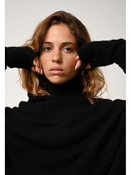 AUTHENTIC CASHMERE Kaszmirowe mankiety "Iris" w kolorze czarnym rozmiar: onesize. Czarne rękawiczki damskie AUTHENTIC CASHMERE, bez wzorów, z kaszmiru. Za 196.70 zł.