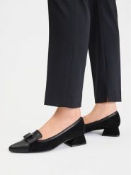 Lasocki Czółenka CEO-WS1318-01 Czarny. Czarne czółenka damskie Lasocki, bez wzorów, ze skóry, bez obcasa. Za 269.99 zł.