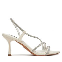 Sandały Nine West. Białe sandały damskie Nine West, bez wzorów, bez obcasa, na szpilce, bez zapięcia. Za 229.99 zł.