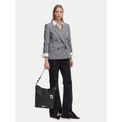 Torebka KARL LAGERFELD. Czarne torebki klasyczne damskie KARL LAGERFELD, bez dodatków. Za 849.99 zł.