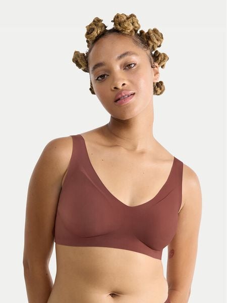 Sloggi Biustonosz bezfiszbinowy Zero Feel 10217728 Brązowy. Brązowe biustonosze Sloggi, bez wzorów, z syntetyku. Za 89.99 zł.