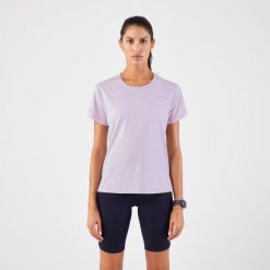 Koszulka do biegania damska Kiprun Run 500 Dry. Fioletowe koszulki damskie KIPRUN, m, bez wzorów, z elastanu, bez kołnierzyka, bez ramiączek. Za 59.99 zł.