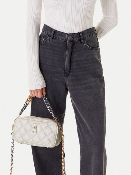 Steve Madden Torebka Bcecily SM13001664 Kremowy. Białe torebki klasyczne damskie Steve Madden, bez dodatków. Za 519.99 zł.