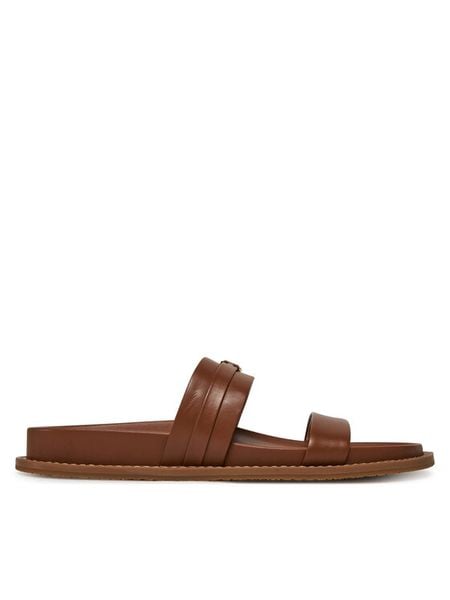 MICHAEL Michael Kors Klapki Mandy Flat Sandal 40S5MAFS2L Brązowy. Brązowe klapki damskie MICHAEL Michael Kors, bez wzorów, ze skóry, bez obcasa, bez zapięcia. Za 679.99 zł.