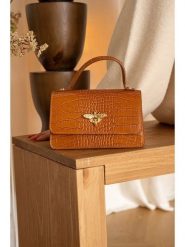 Christian Laurier Skórzana torebka "Lily" w kolorze karmelowym - 19 x 11 x 7,5 cm rozmiar: onesize. Brązowe torebki klasyczne damskie Christian Laurier, z materiału, bez dodatków. Za 239.99 zł.