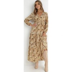 Beżowa Sukienka Kopertowa Maxi Jiss. Brązowe sukienki damskie Born2be, z aplikacjami, z materiału, boho, bez ramiączek. W wyprzedaży za 101.99 zł.