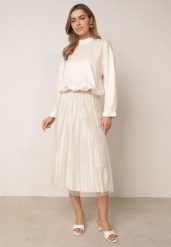 Jasnobeżowa Koktajlowa Spódnica z Plisowanego Tiulu Metis. Brązowe spódnice damskie Born2be, bez wzorów, z tiulu, eleganckie, midi. Za 69.99 zł.