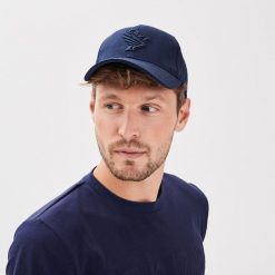 Czapka Gaze Jivago. Niebieskie czapki z daszkiem damskie GAZE, bez wzorów. Za 202.50 zł.