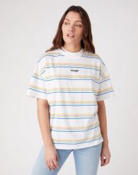 DAMSKI T-SHIRT WRANGLER HIGH NECK GIRLFRIEND WHITE W7Q9GHX12 112132091. Białe t-shirty damskie Wrangler, s, bez wzorów, bez kołnierzyka. Za 69.99 zł.