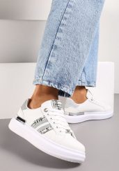 Biało-Srebrne Sneakersy na Niewysokiej Platformie z Brokatowymi Wstawkami Renallsa. Białe obuwie sportowe damskie Renee, z materiału, bez zapięcia. Za 79.99 zł.