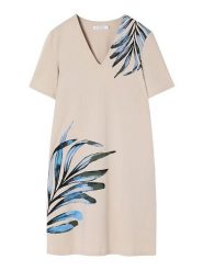 TATUUM Sukienka "Radis" w kolorze beżowym rozmiar: XS. Brązowe sukienki damskie TATUUM, bez wzorów, bez ramiączek. Za 122.67 zł.