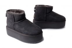 EMU AUSTRALIA W13082 Stinger Micro Flatform charcoal, botki damskie. Szare botki damskie EMU Australia, na zimę, ze skóry, bez obcasa, bez zapięcia. Za 699.90 zł.