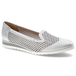 Srebrne Półbuty Gamis Damskie Eleganckie Obuwie. Szare półbuty damskie GAMIS, na wiosnę, bez wzorów, ze skóry, bez obcasa, bez zapięcia. Za 189.00 zł.