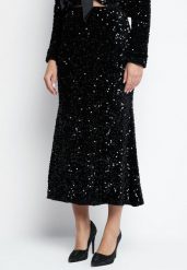 Czarna Koktajlowa Spódnica Ozdobiona Cekinami i Gumką w Pasie Beriyana. Czarne spódnice damskie Born2be, na co dzień, m, bez wzorów, eleganckie, maxi. Za 149.99 zł.