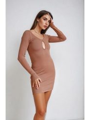 Monki Sukienka w kolorze jasnobrązowym rozmiar: XXS. Brązowe sukienki damskie Monki, bez wzorów, bez ramiączek. Za 39.99 zł.