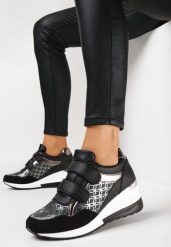 Czarne Sneakersy na Rzepy na Niskim Koturnie Cratessa. Czarne obuwie sportowe damskie Born2be, bez zapięcia. Za 129.99 zł.