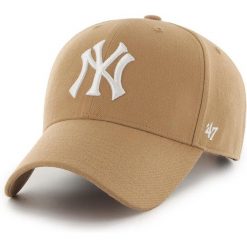 Czapka z daszkiem - New York Yankees Czapka regulowana. Brązowe czapki z daszkiem damskie 47 Brand, bez wzorów. Za 173.50 zł.