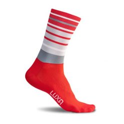 Skarpety Rowerowe dla dorosłych unisex LUXA Dynamic. Czerwone skarpetki damskie LUXA, bez wzorów, z elastanu. Za 69.00 zł.