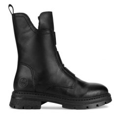 Botki Rieker. Czarne botki damskie Rieker, bez obcasa, na płaskiej podeszwie, bez zapięcia. Za 359.00 zł.