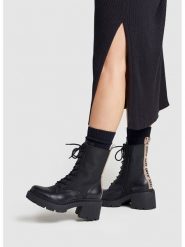 Pepe Jeans FOOTWEAR Skórzane botki w kolorze czarnym rozmiar: 40. Czarne botki damskie Pepe Jeans FOOTWEAR, z jeansu, bez obcasa, bez zapięcia. Za 189.74 zł.