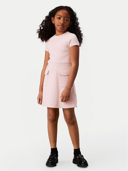 Calvin Klein Jeans Sukienka codzienna IG0IG02699 Różowy Slim Fit. Czerwone sukienki dziewczęce Calvin Klein Jeans, bez wzorów, z jeansu, bez ramiączek, proste. Za 199.99 zł.