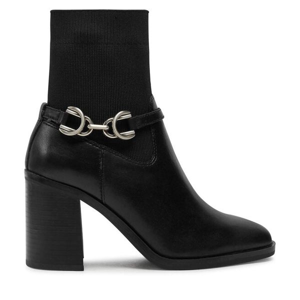 Botki Aldo. Czarne botki damskie ALDO, bez obcasa, na słupku, bez zapięcia. Za 379.99 zł.