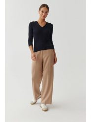 TATUUM Sweter w kolorze granatowym rozmiar: XL. Niebieskie swetry klasyczne damskie TATUUM, xl, bez kołnierzyka. Za 87.81 zł.