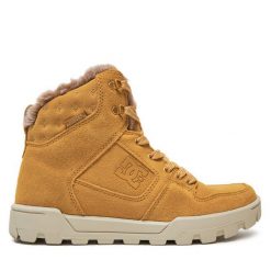 Trzewiki DC Shoes. Brązowe botki damskie DC Shoes, bez obcasa, na płaskiej podeszwie, bez zapięcia. Za 419.99 zł.