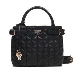 Torebka Guess. Czarne kuferki damskie Guess, z aplikacjami, bez dodatków. Za 589.99 zł.
