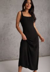 Czarna Sukienka z Bawełny Ozdobiona Guzikami przy Dekolcie Abarei. Czarne sukienki damskie Renee, z aplikacjami, z bawełny, casualowe, bez ramiączek. Za 139.99 zł.