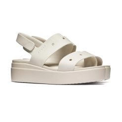 Damskie sandały Crocs Brooklyn 4U 210676-160. Brązowe sandały damskie Crocs, bez wzorów, z materiału, z okrągłym noskiem, bez obcasa, bez zapięcia. Za 269.00 zł.