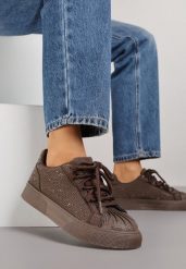 Brązowe Sneakersy z Tłoczeniami na Nosku Zdobione Cyrkoniami Jadefesa. Brązowe obuwie sportowe damskie Born2be, z dzianiny, bez zapięcia. Za 109.99 zł.