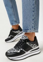 Czarne Sneakersy na Grubej Podeszwie z Wzorzystą Cholewką Euphi. Czarne obuwie sportowe damskie Born2be, bez zapięcia. Za 69.99 zł.