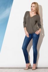 Oliwkowa Zbluzowana Bluzka z Długim Rękawem. Zielone bluzki damskie Figl, xl, bez wzorów, z elastanu, bez kołnierzyka, bez ramiączek. Za 179.00 zł.