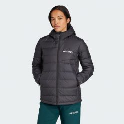Kurtka z kapturem Terrex Multi Light Down CLIMAWARM. Czarne kurtki damskie Adidas, xs, bez wzorów, z puchu, z kapturem. Za 649.00 zł.