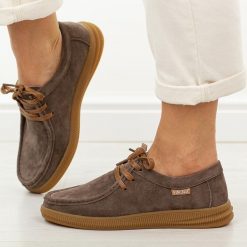 Brązowe skórzane mokasyny damskie Vinceza 95391. Brązowe mokasyny damskie VINCEZA, na jesień, z jeansu, z okrągłym noskiem, bez obcasa. Za 239.00 zł.