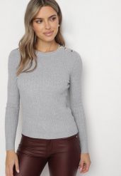 Jasnoszary Sweter o Klasycznym Fasonie z Ozdobnymi Guzikami na Ramionach Erivias. Szare swetry klasyczne damskie Born2be, na zimę, m, bez kołnierzyka. Za 49.99 zł.