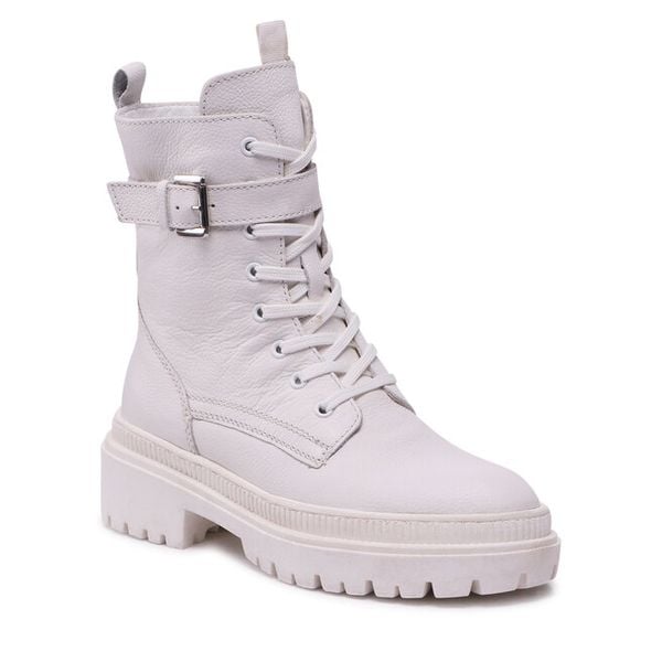 Trapery Lasocki. Białe trapery damskie Lasocki, bez zapięcia. Za 269.99 zł.