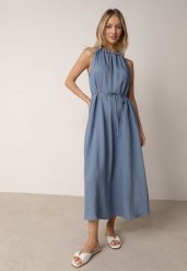 Niebieska Wiskozowa Sukienka Bez Rękawów z Warkoczowym Splotem przy Dekolcie Shirineli. Niebieskie sukienki damskie Born2be, bez wzorów, z tkaniny, boho, bez ramiączek. Za 109.99 zł.