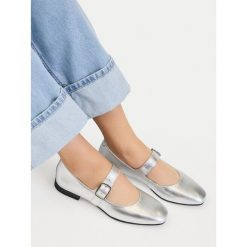 Baleriny Lasocki. Szare balerinki damskie Lasocki, bez wzorów. Za 169.99 zł.