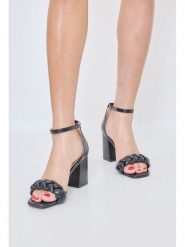 Bellucci Sandały w kolorze czarnym rozmiar: 36. Czarne sandały damskie Bellucci, bez wzorów, z otwartym noskiem, bez obcasa, na koturnie, bez zapięcia. Za 86.99 zł.