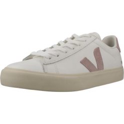Buty VEJA CAMPO Biały. Białe obuwie trekkingowe damskie Veja, ze skóry, bez zapięcia. Za 599.00 zł.