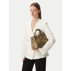 Torebka Tommy Hilfiger. Brązowe torebki klasyczne damskie Tommy Hilfiger, bez dodatków. Za 1,399.00 zł.