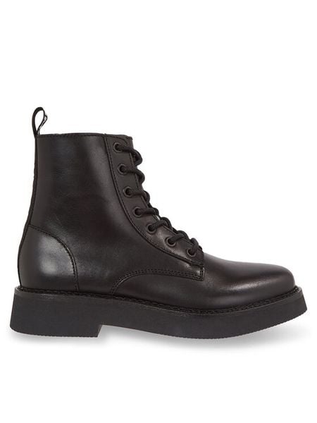 Tommy Jeans Trzewiki Tjw Lace Up Flat Boot EN0EN02310 Czarny. Czarne botki damskie Tommy Jeans, z jeansu, bez obcasa, na płaskiej podeszwie, bez zapięcia. Za 439.99 zł.